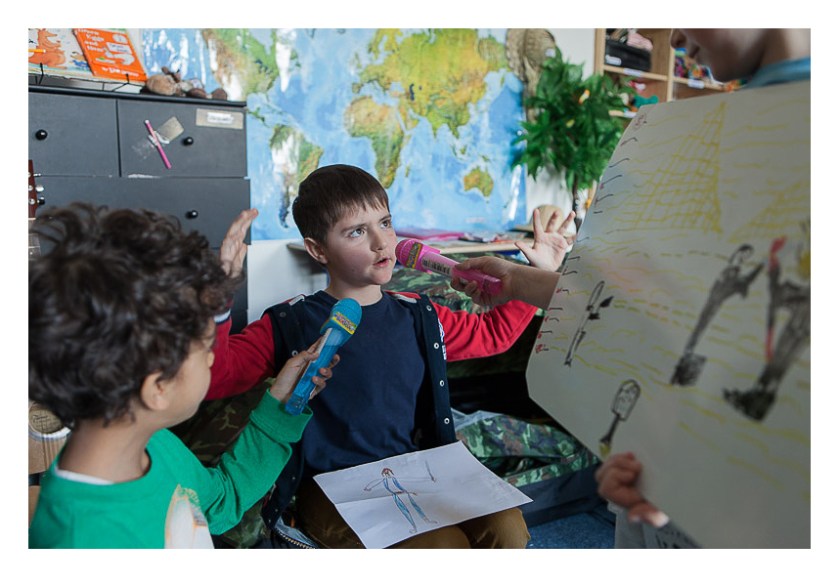 artwork-picture-interview-amongst-first-graders